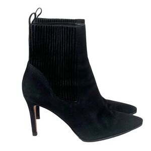 Via Spiga Women's Sz 7M Ankle Suede‎ Heeled Pull On Boots
